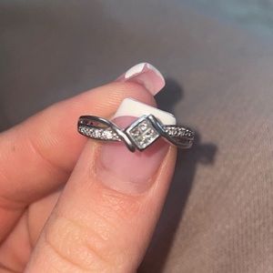 Beautiful diamond ring